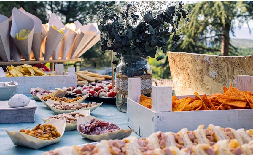 A full corporate buffet catering setup